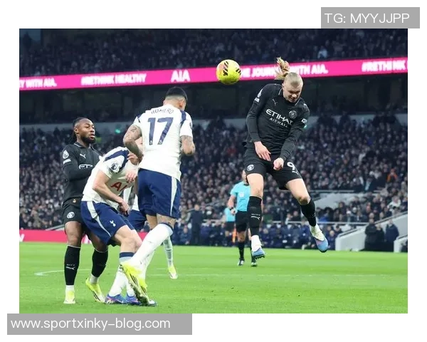 曼联曼城争抢18岁葡体新星西蒙斯解约金高达8000万