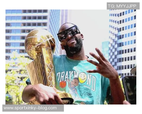 皮维称赞KD为历史伟大球员之一自信自己的防守表现相当出色 皮维称赞KD为历史伟大球员之一自信自己的防守表现相当出色